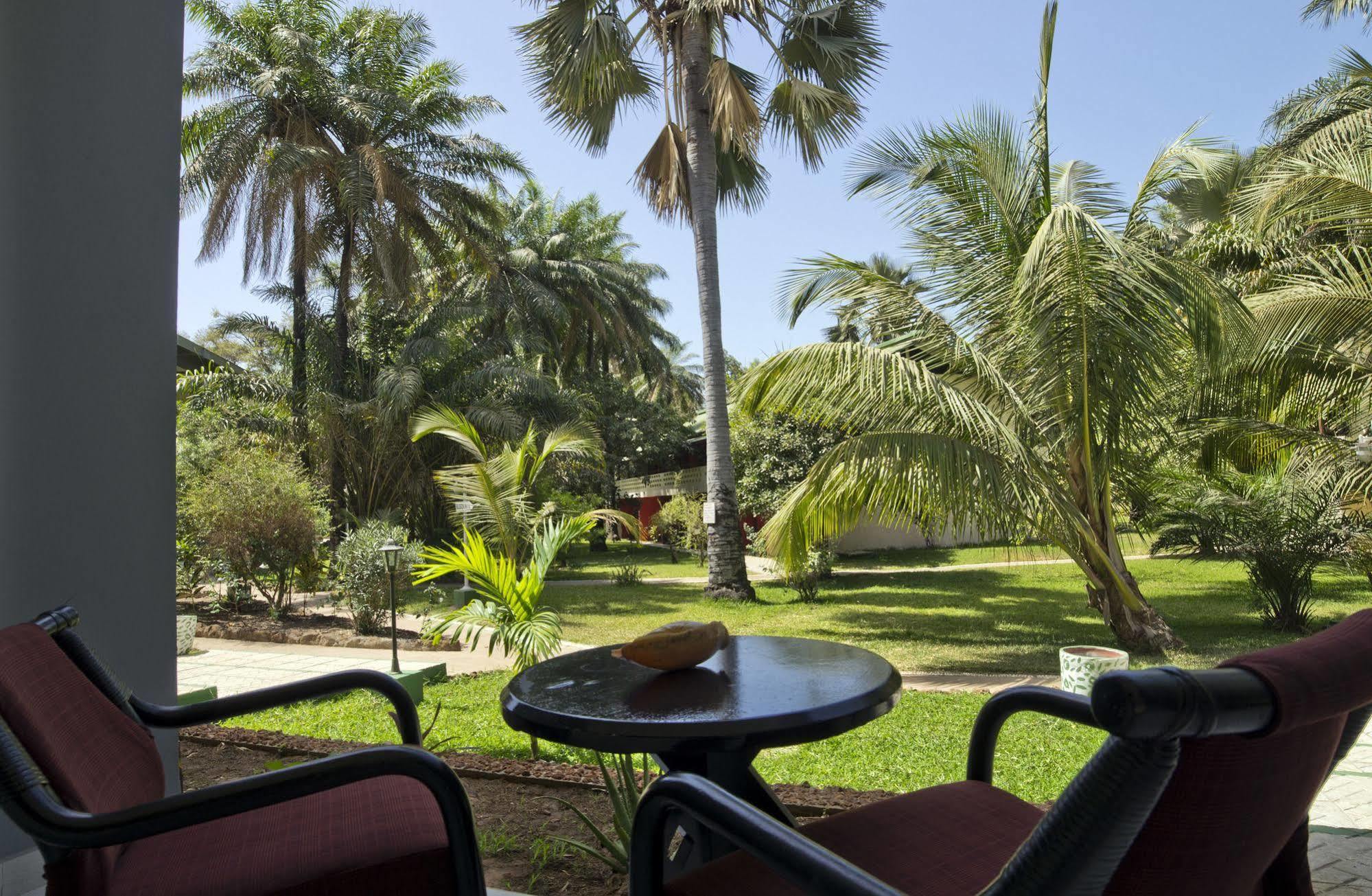 Senegambia Beach Hotel Kololi Exterior foto